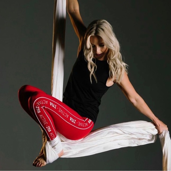 ZYIA Pants - Zyia Active Light N Tight High Rise Red Logo Striped
Leggings Size 8-10